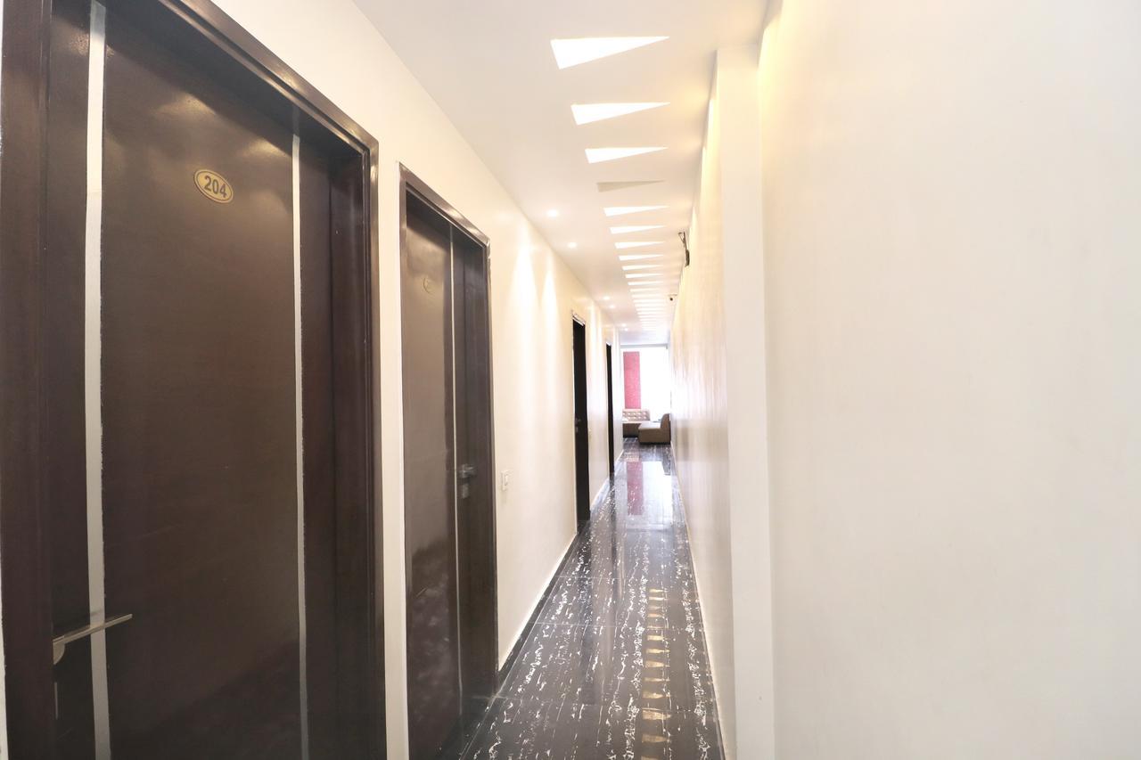 Oyo 14829 Hotel J Cruise Ludhiana Exterior foto